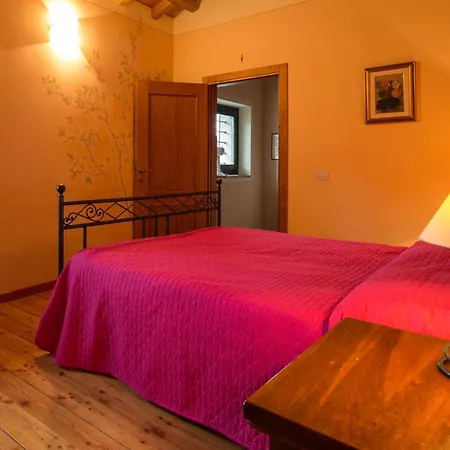 Agriturismo Val *