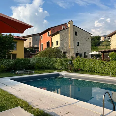 Val Κατάλυμα σε φάρμα