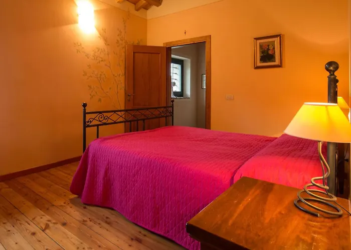 Agriturismo Val *