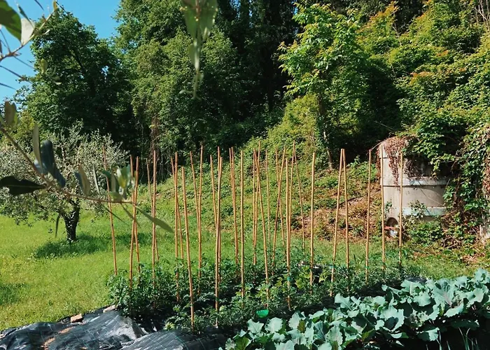 Agriturismo Val Фермерский дом Костермано