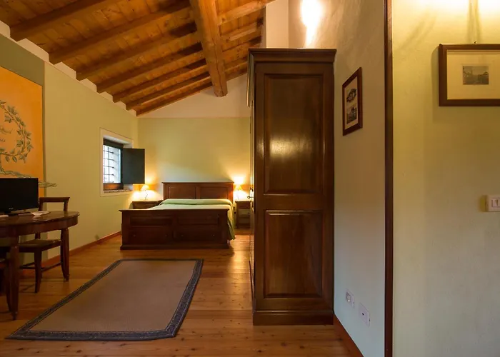 Agriturismo Val Фермерский дом
