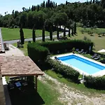 Val Çiftlik konaklama Costermano