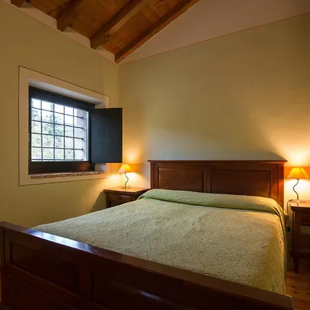 Alojamento de Turismo Rural Val *